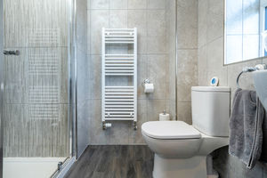 Photo 16- click for photo gallery